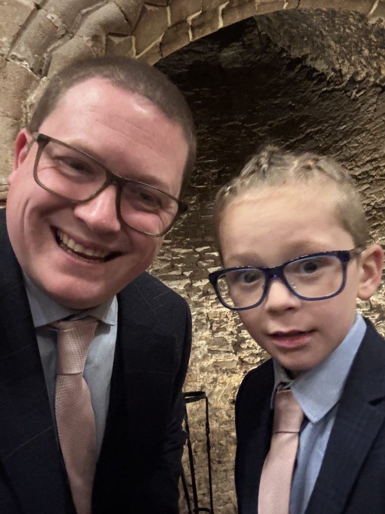 tuCJcpFjYWsP-IMG_2009